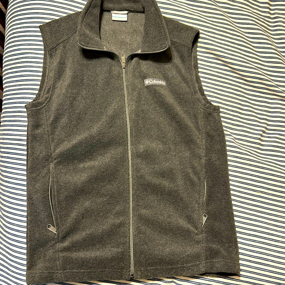Grey Columbia fleece size